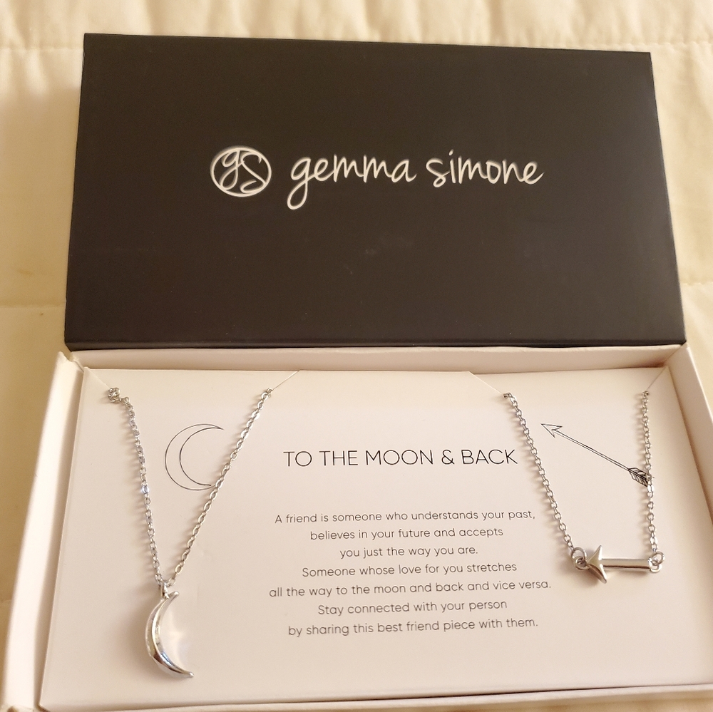 Gemma Simone to the moon and back freindship neckl